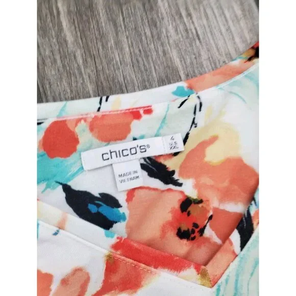 Chicos 4 Floral Short Sleeve Top Bundle Of 2 - Picture 2 of 7